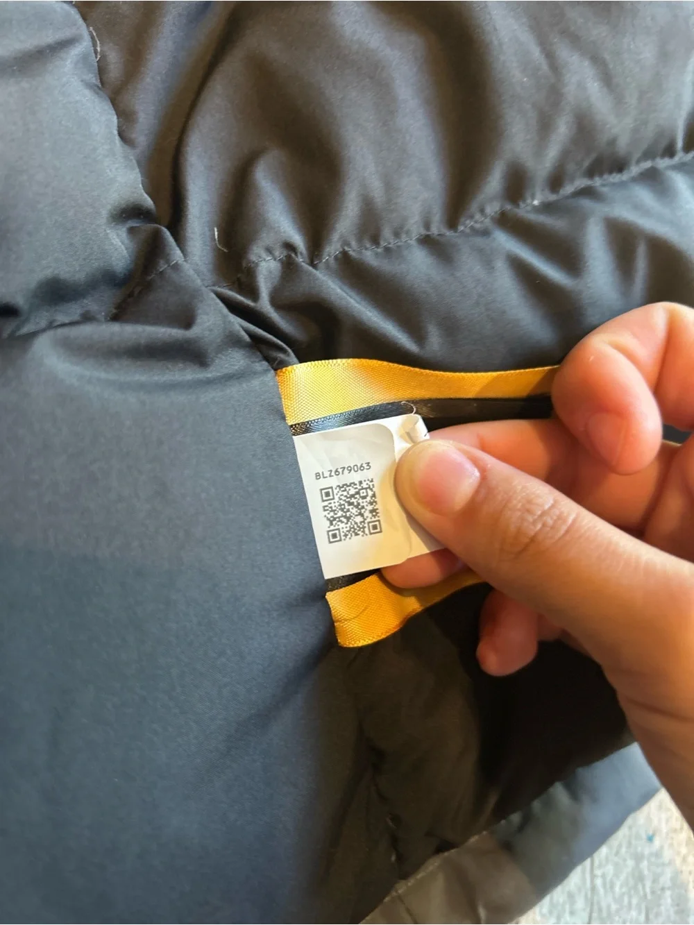 The North Face McMurdo Dryvent Parka Jacket, Men’s S - No Faux Fur Hood